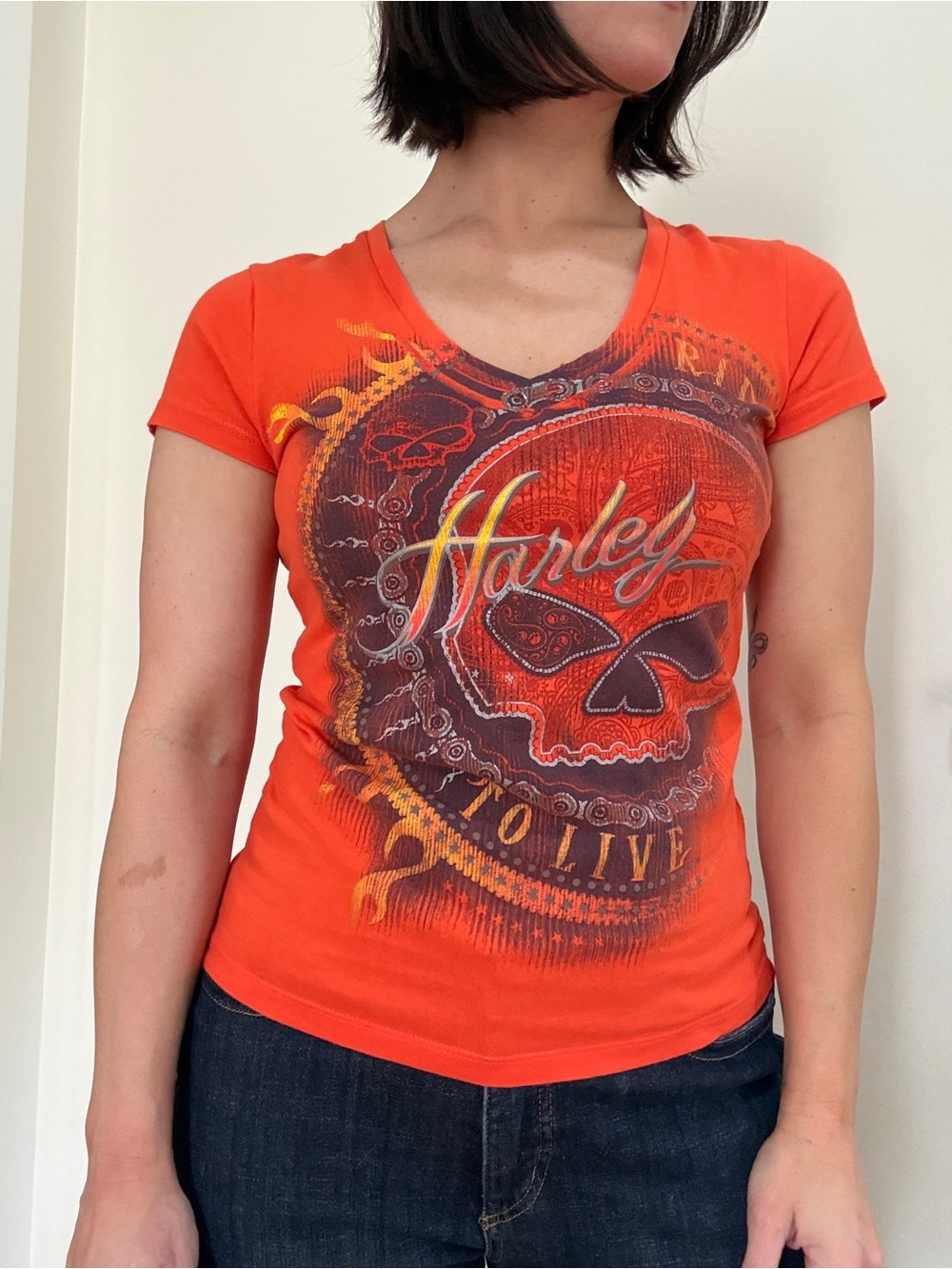 Harley Davidson Orange Skull Graphic V-Neck Tee S